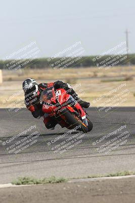 media/Sep-07-2024-Pacific Track Time (Sat) [[9bb89f5e83]]/A group/Phone Wall Paper 1000am/